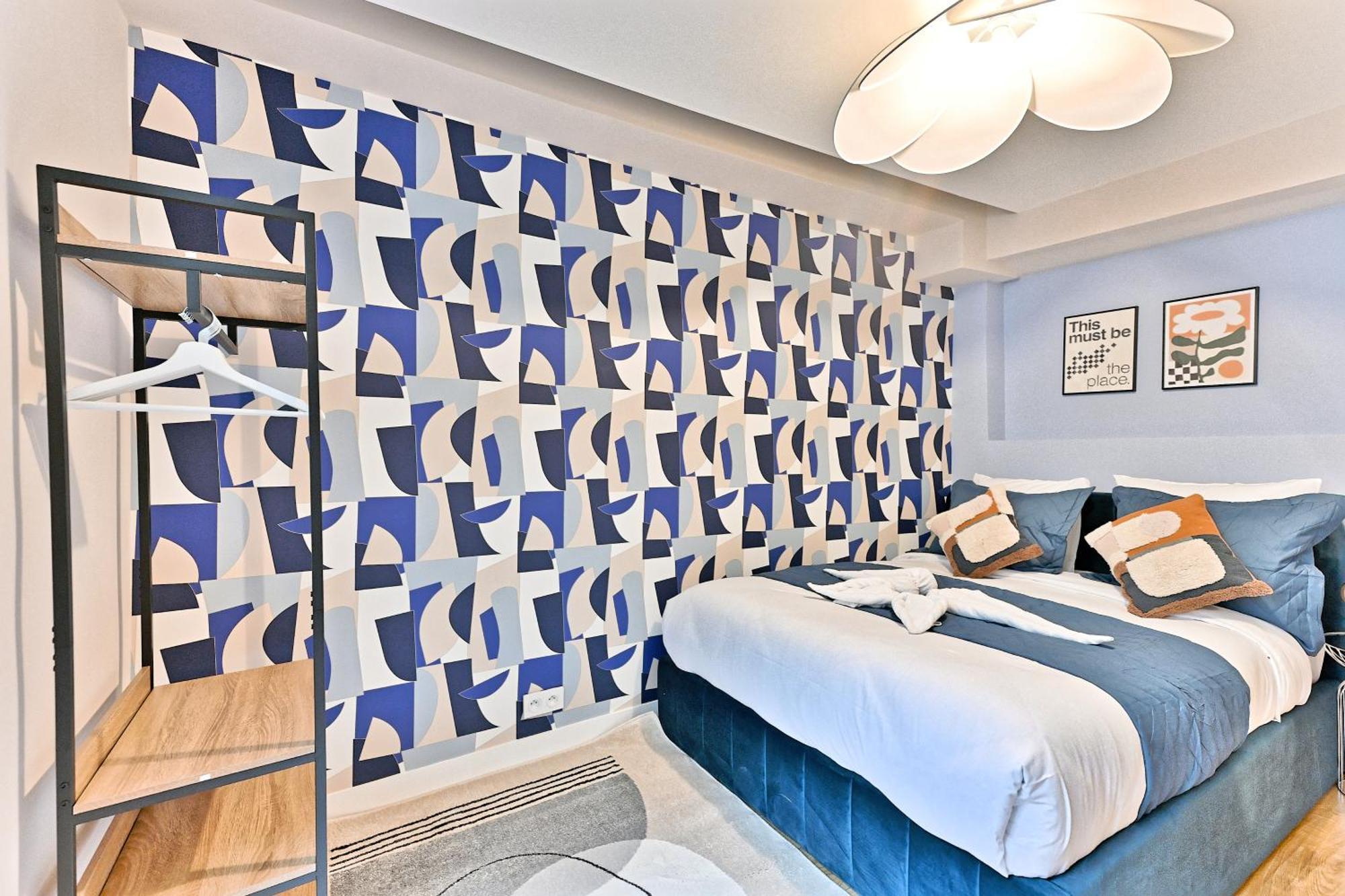 3 Proche Chatelet-les Halles * Paris